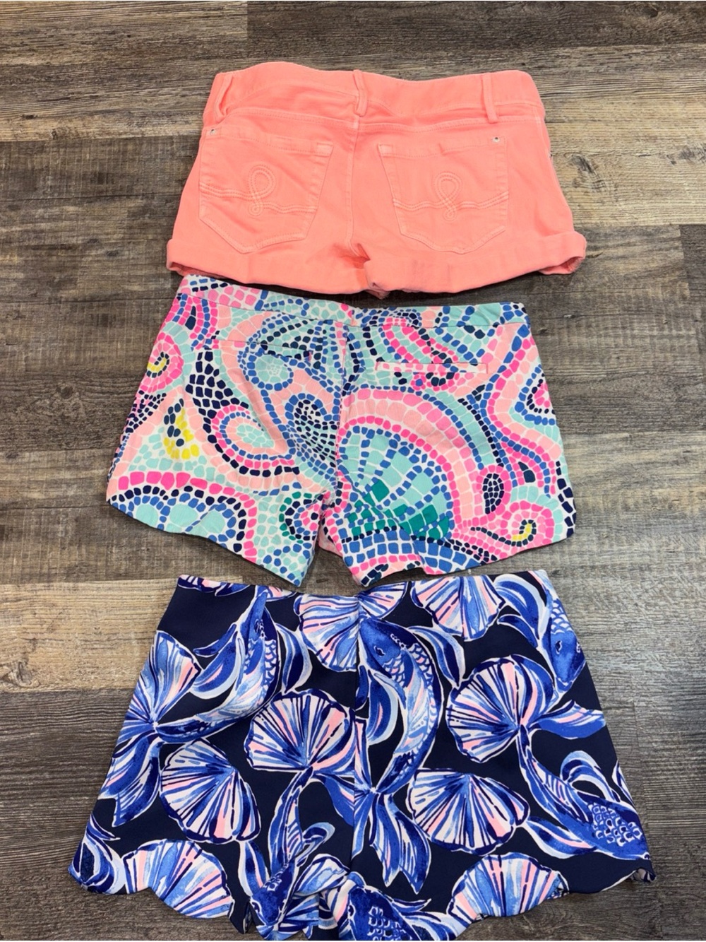 Lilly Pulitzer Shorts Size Small (4) Lot of 3 - Picture 2 of 8